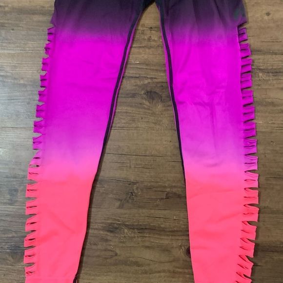 PINK
VS NEON COOL AND COMFY HTF OMBRÉ LEGGINGS M - Picture 8 of 10